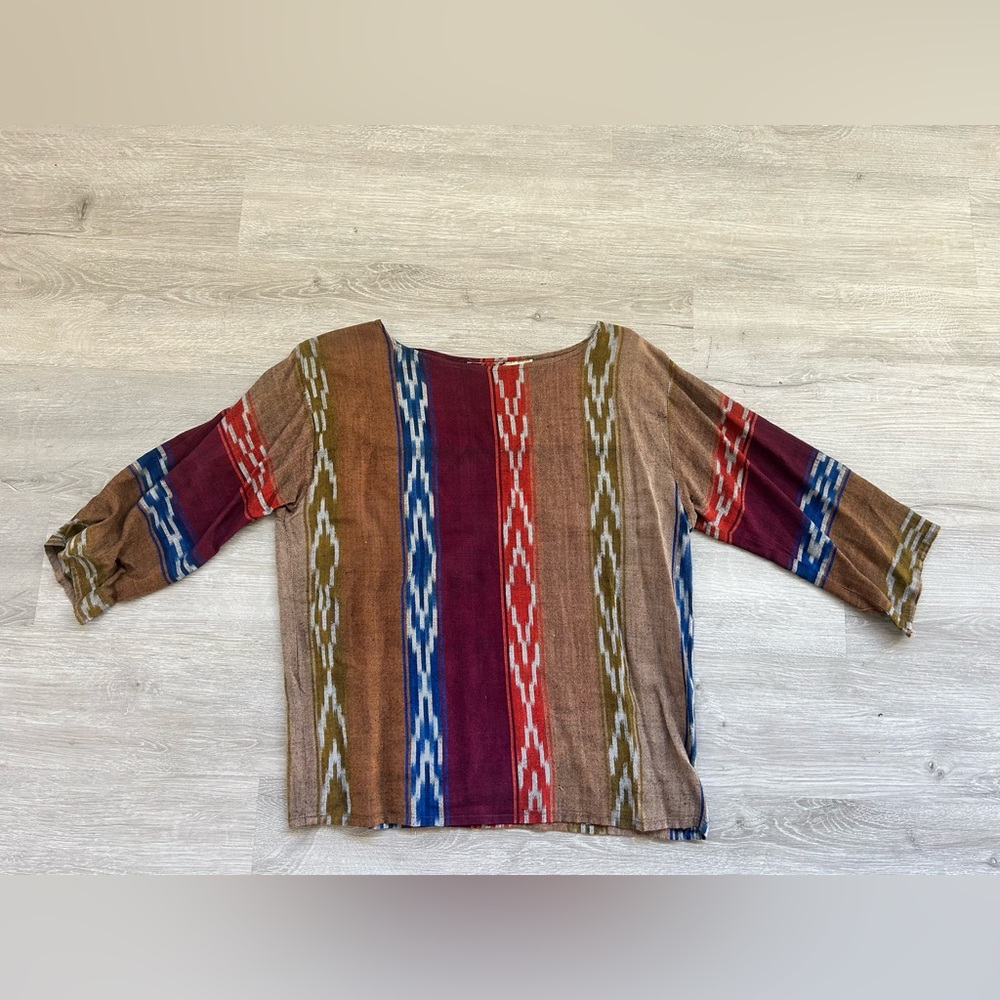 Vintage Indian made Native American 3/4 length sleeve shirt with shoulder pads